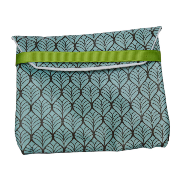 pochette imperméable verte de transport pour savons, cousu maison